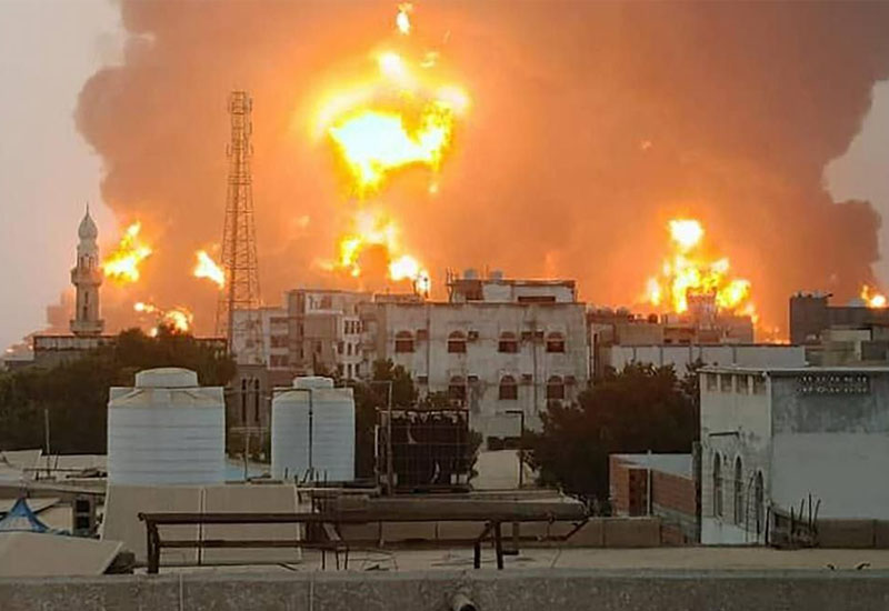 ABŞ Yəməni həm bombalayır, həm də bayramını təbrik edir