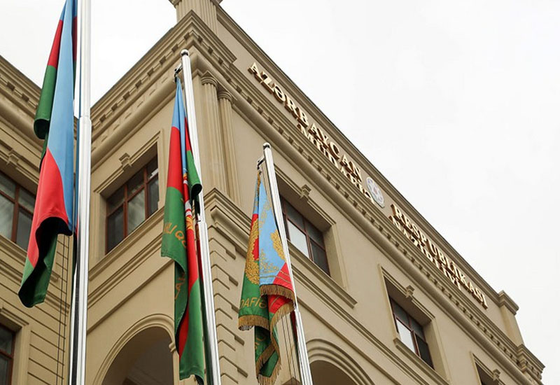 Azərbaycanda yeni hərbi nizamnamələr hazırlanır