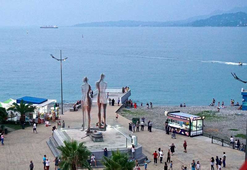 Batumi limanı Ermənistana satılıb?