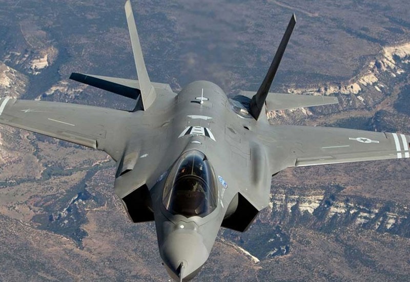 Britaniyaya məxsus F-35 qırıcısı Aralıq dənizində qəzaya uğradı