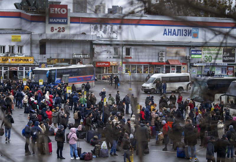 Diaspor rəhbəri: Azərbaycanlılar da Xarkovu kütləvi tərk edir