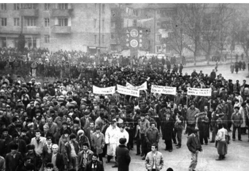 Ermənilərin təxribatı ilə törədilmiş Sumqayıt hadisələrindən 36 il ötür