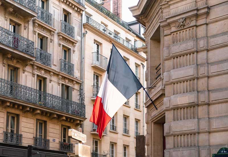 Fransanın dövlət borcu rekord həddə çatdı
