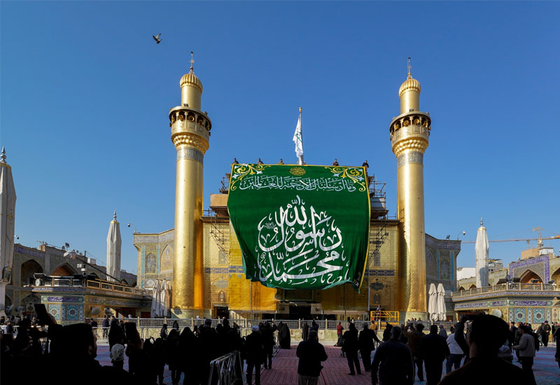 İmam Əli (ə) hərəmində bayram ab-havası - FOTOLAR