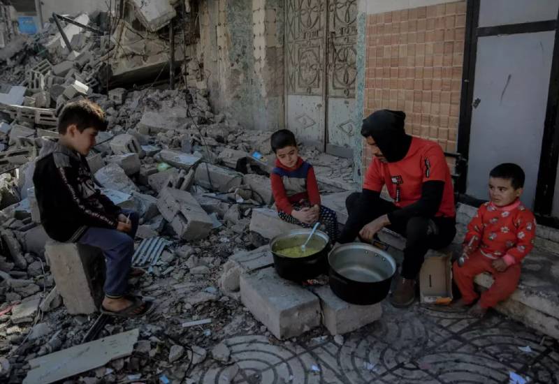 İngilis mediasında Qəzzada ərzaq böhranının davam etməsi barədə məlumat