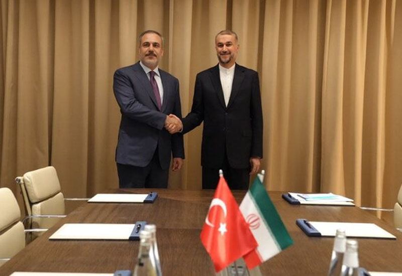 İran və Türkiyənin xarici işlər nazirləri görüşüb