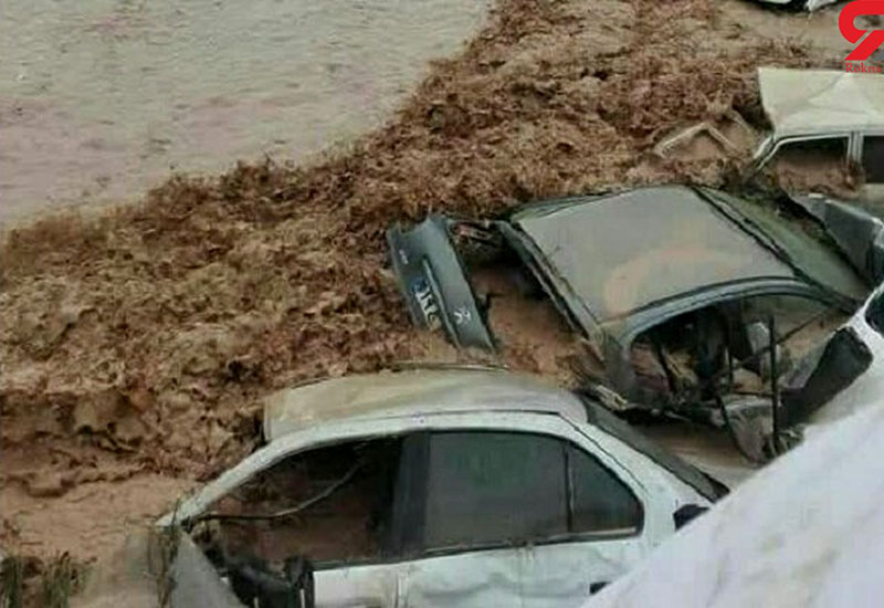 İranın cənubunda sel daşqınları nəticəsində 15 nəfər həyatını itirib