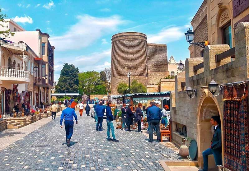 İranlı turistlər yenə Azərbaycana üz tutub