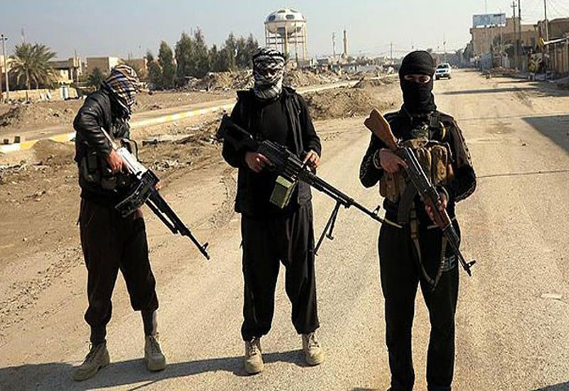 İŞİD terrorçuları Suriyanın şərqində altı gənci güllələyib