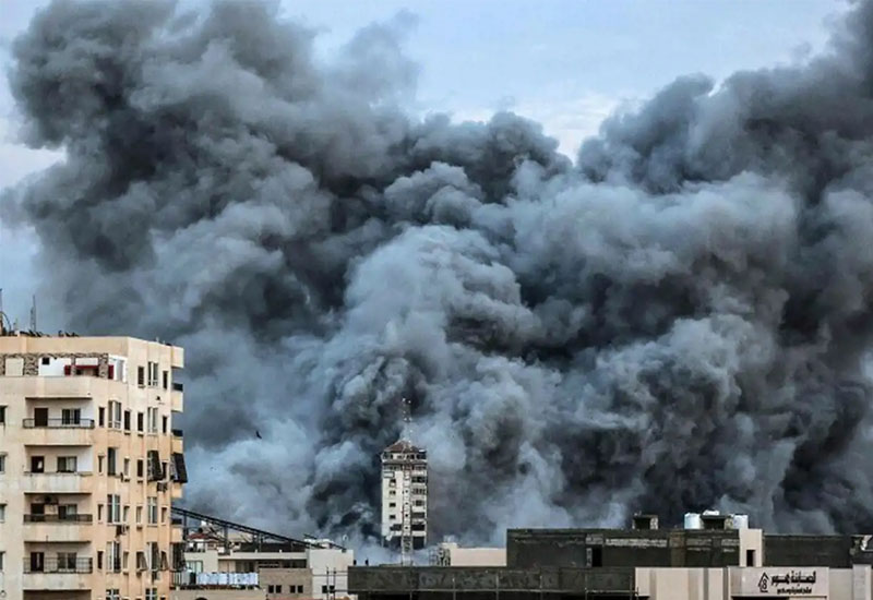 İsrail mülki əhalini bombalamağa davam edir