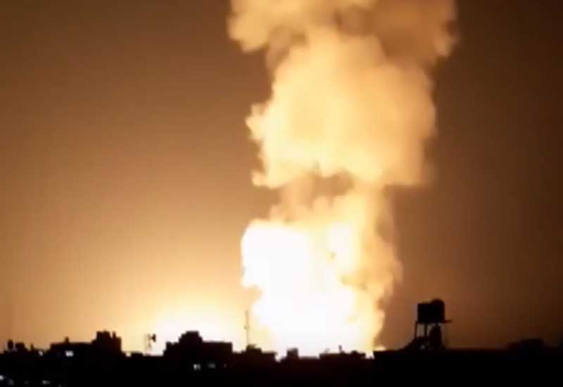 İsrail qırıcılarının Qəzzanı bombalamasının VİDEO-su yayıldı