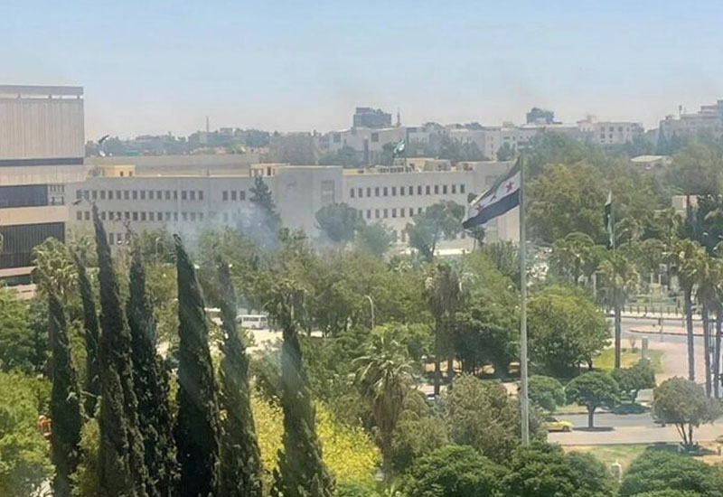 İsrail Suriyanın Dəməşqdəki Baş qərargahına hücum edib