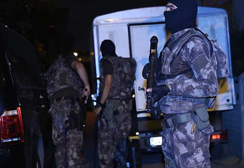İstanbulda İŞİD-ə qarşı geniş əməliyyat: 11 nəfər saxlanıldı - VİDEO