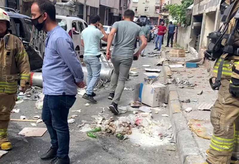 İstanbulda partlayış: Yaralılar var - VİDEO