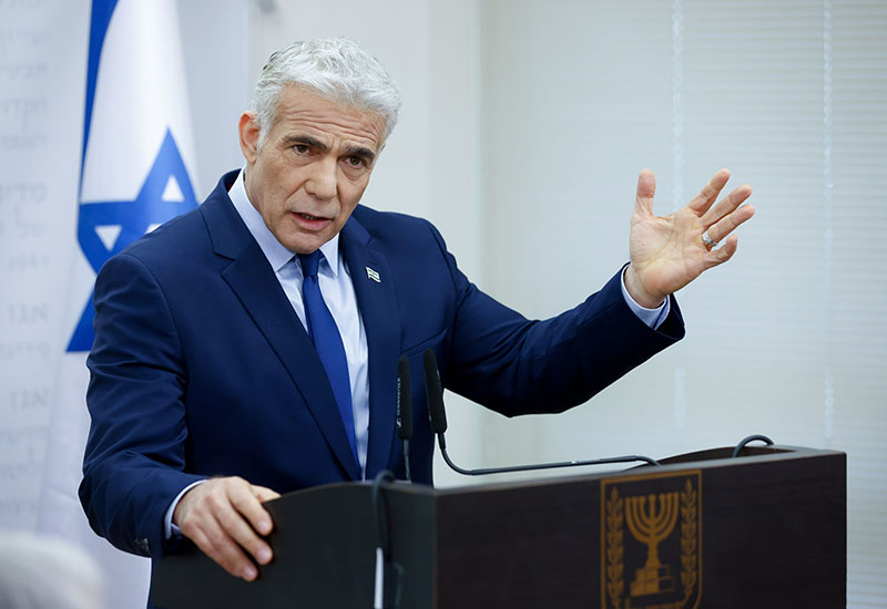 Lapid: İsrail altı aya daxildən parçalanacaq