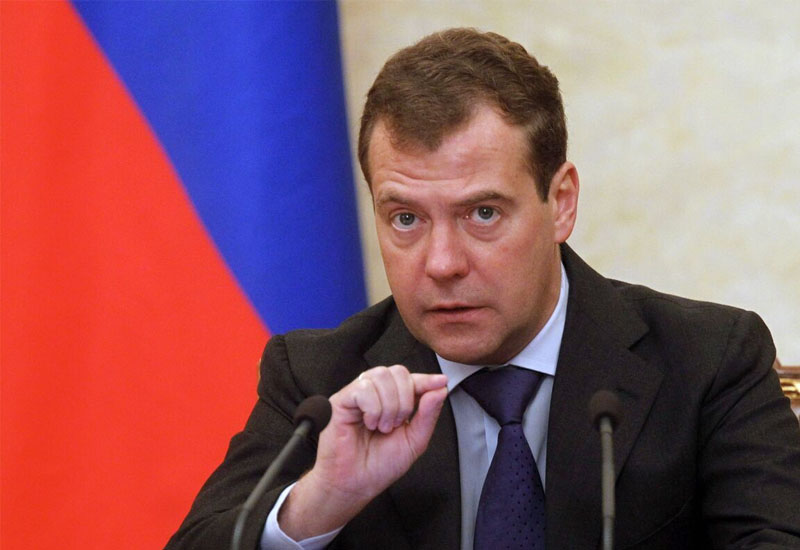 Medvedev: ABŞ və müttəfiqləri dünyanı III Dünya Müharibəsinin astanasına çatdırıblar