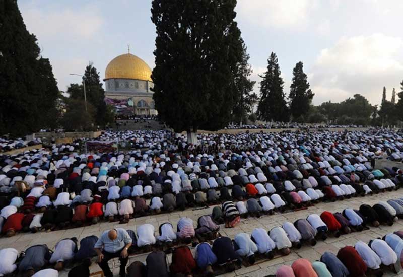 Məscidul Əqsada bayram namazı qılındı