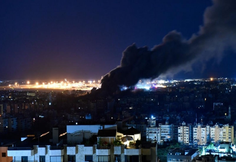 Qatil İsrail Beyrutda dinc sakinləri bombalamağa davam edir