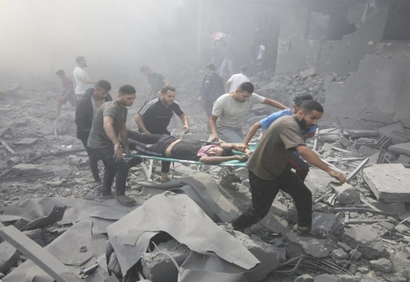 Qatil İsrail ordusu gecə yarısı mülki əhalini bombalayıb: Ölənlər var