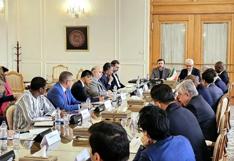 Qəribabadi hər hansı siyasiləşdirilmiş hərəkətlə bağlı BAEA şura üzvlərinə xəbərdarlıq edib