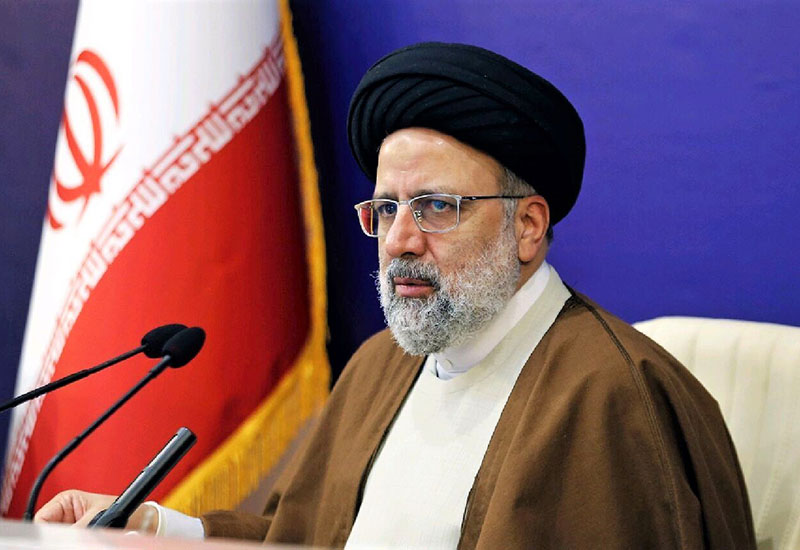 Rəisi: İran Konstitusiyasında heç bir çıxılmaz vəziyyət yoxdur!