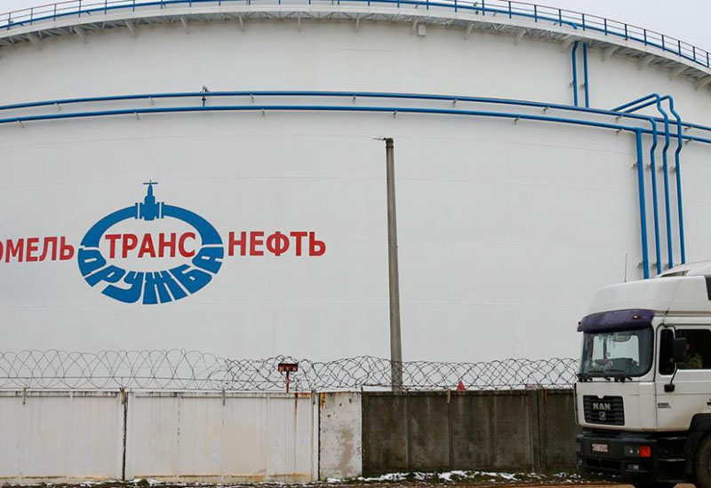 Rusiya Ukrayna ərazisindən Avropaya neft daşınmasının qismən dayandırıldığını açıqlayıb