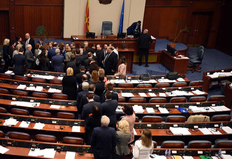 Şimali Makedoniyada parlament buraxılıb