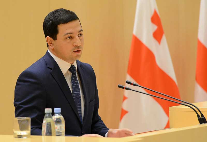 Talakvadze yenidən Gürcüstan parlamentinin sədri oldu