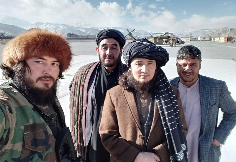 Taliban liderlərindən biri hərəkata qarşı üsyan edib
