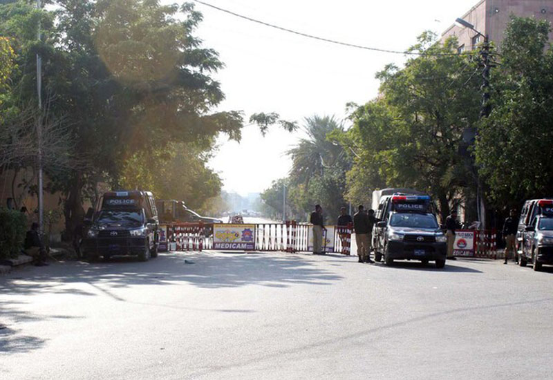 Taliban Pakistanda hərbi polis qüvvələrinin mövqelərinə hücum edib