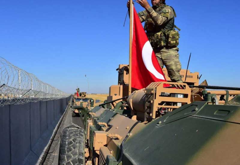 Türkiyə Ordusu Suriyada hücuma məruz qaldı: 33 hərbçi həyatını itirdi