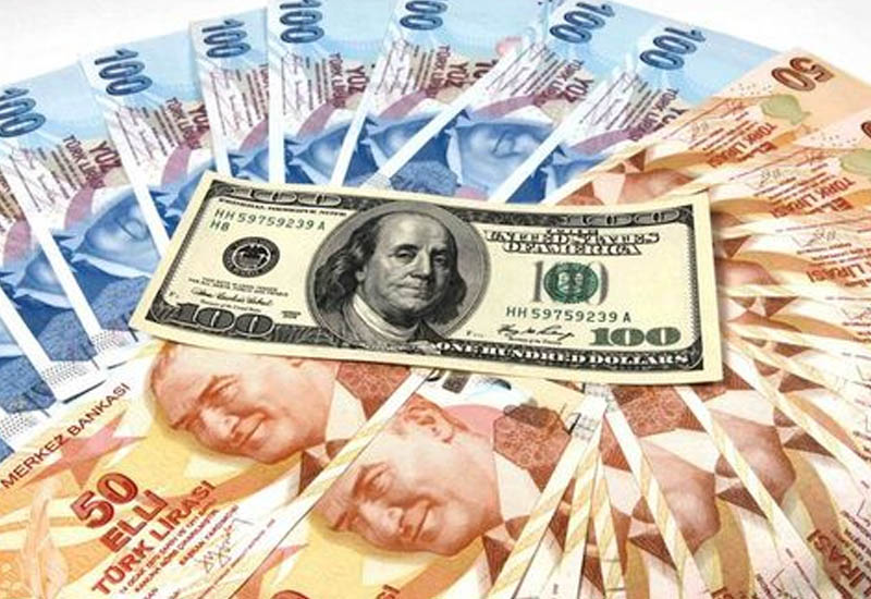 Türkiyədə dolların qiyməti rekord həddə çatdı